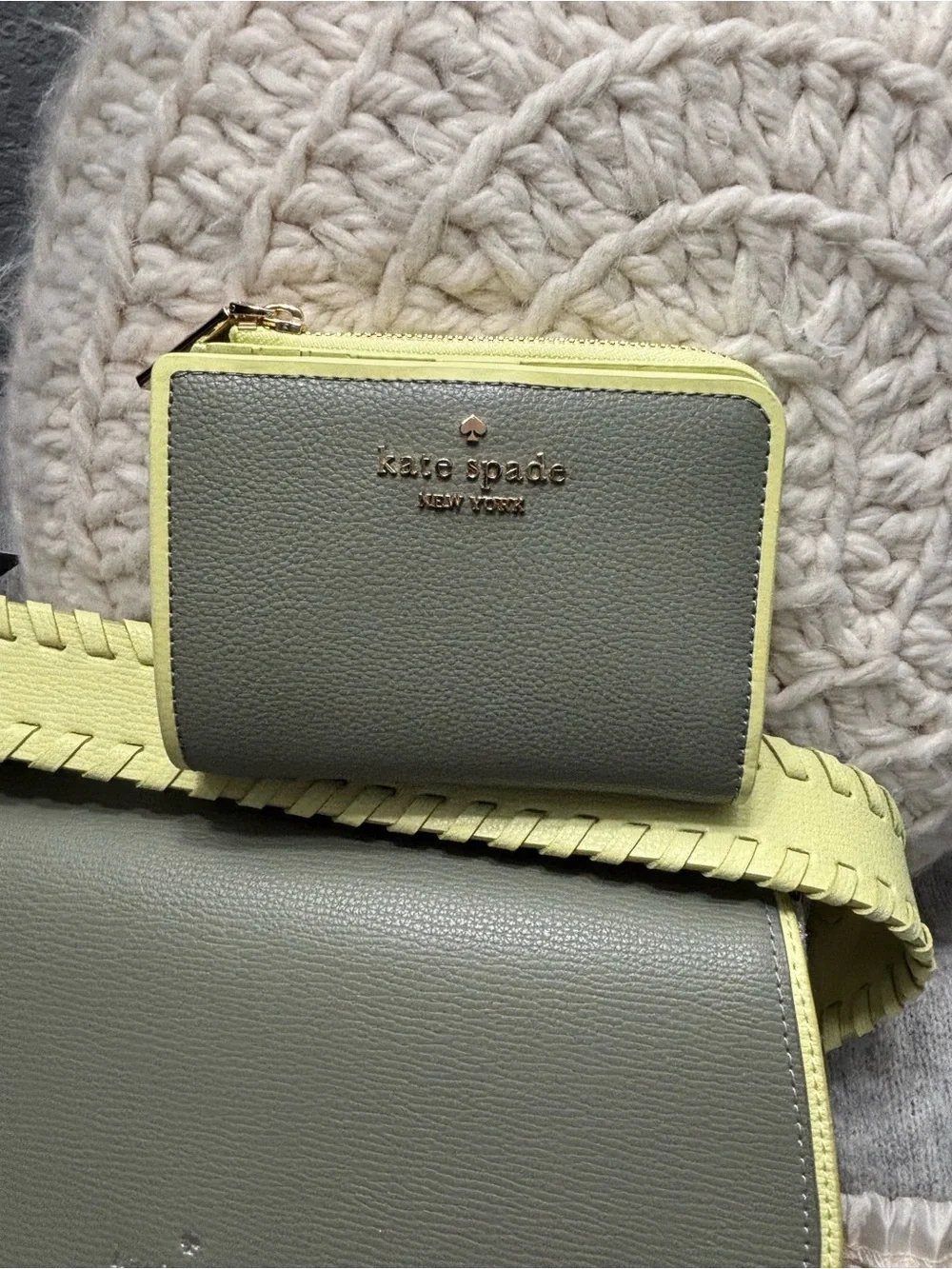 ♠️Kate Spade Quinn Floral Strap Shoulder Bag, Dusky Pine Multi & L-zip wallet
